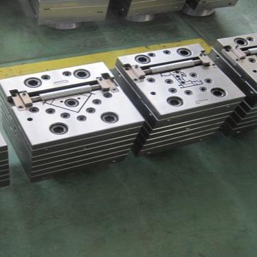 China Steel pvc mold upvc mold/Profile mould/PVC Profile mould /PVC Mould for door and window for sale