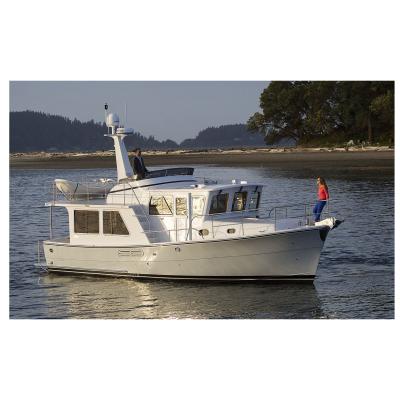 China Luxury FRP 40ft yacht sea fishing boat leisure and entertainment fishing boat for sale