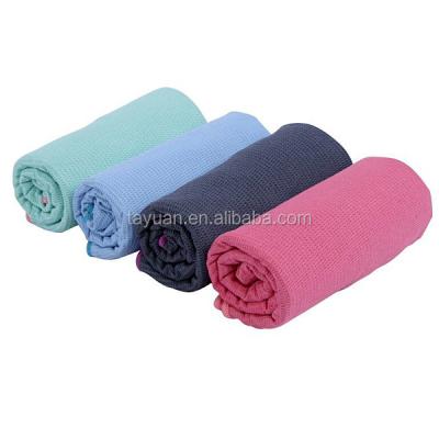 China Hot Selling Quick Dry Microfiber Yoga Towel With Bag for sale