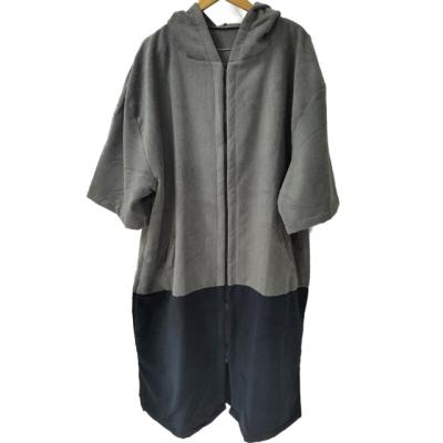 China QUICK DRY Customized Logo Long Sleeve Changing Surfing Poncho With Gray Color For Adult for sale