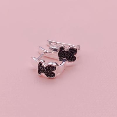 China Trend cute silver earring jewelry 925 bear earring simple and elegant black fashion earring 2021 bear fashion earring for sale