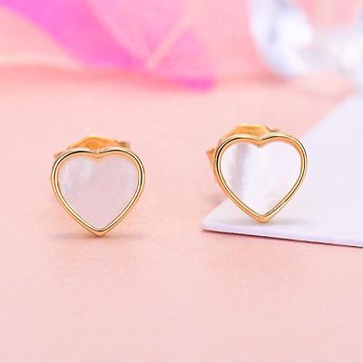 China New Fashion Jewelry Wholesale 925 18K Gold Pearly Bear Shell High Grade Light Luxury Women Silver Plated Cute Stud Earrings for sale