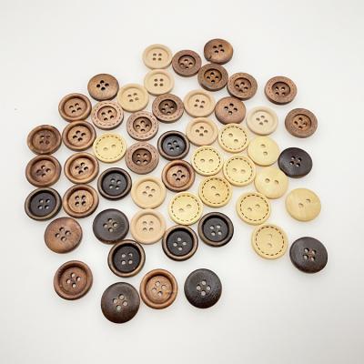 China Durable Natural Customized Wooden Dress Buttons Around 4 Holes And 2 Holes Sewing Toggle Buttons For Wooden Clothes for sale