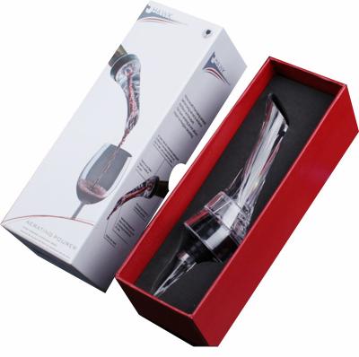 China Sustainable Wine Aerator Hawk Wine Aerator Pourer With Gift Box for sale