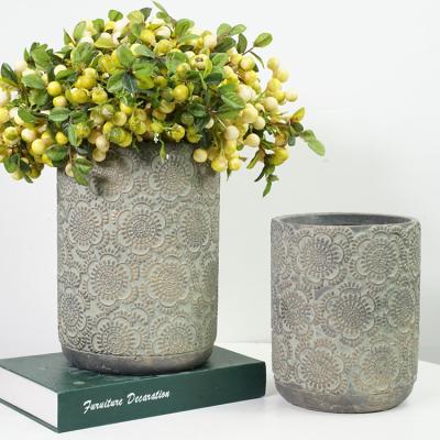 China Eco-friendly Hand Crafted Outdoor Indoor Outdoor Concrete Potted Plants Flower Garden Tabletop Planter Rustic Pattern Vase for sale