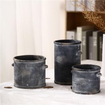 China Eco-friendly factory direct round flower pots planters garden ornaments wholesale flower pot for outdoor decor for sale