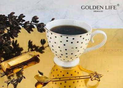 중국 New Bone China 15OZ Gold Design Footed Mug With 9.5cm Shape Square Dish Custom Coffee Mugs 판매용