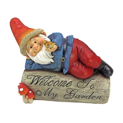 China Europe Gnome Welcome Sign Statue for sale