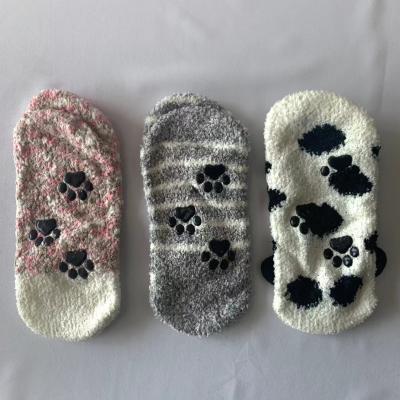 China 2021 QUICK DRY new design custom 3D jars hot sale women fluffy anti-skid animal no show socks for sale