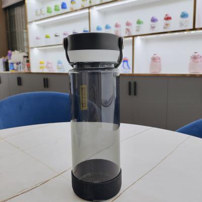 China Large Capacity Summer Viable Mugs For Male With Handle Fashion Business Water Bottle Direct Drinks Cup 750ml for sale