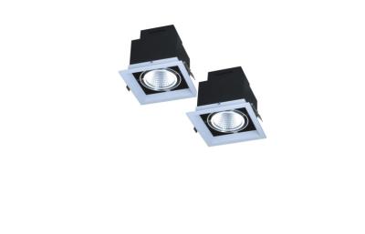 China Branco morno 220V/240V da lâmpada antiofuscante interior do diodo emissor de luz de 6W AR111 para o hotel/restaurante à venda