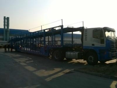 China Stable Running Car Carrier Trailer Three Axle Skeleton Gooseneck Type for sale