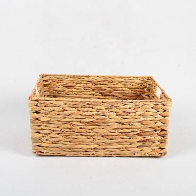 China Hot Selling Sustainable Water Hyacinth Straw Hand - Woven Sundries Storage Basket Receive Basket Vegetable Plankton Woven Basket With Handle for sale