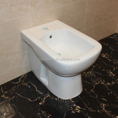 China Bathroom Sanitary Ware Design Ceramic Square Bidet HSB-CFF05 for sale