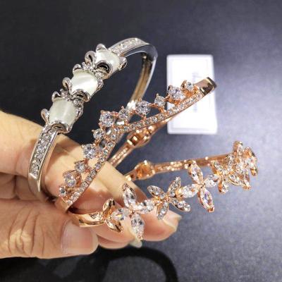 China Simple PUSHI jewelry fashion hot sellling jewelry in bulk mixed zircon bracelet women pulsera women bracelets wholesale lot for sale