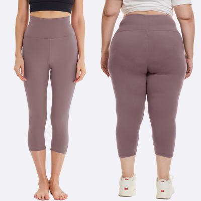 China New Design Spandex And Polyester Breathable Yoga Capris Underwear Sexy High Waisted Gaiters For Women for sale