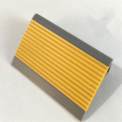 China Aluminum Base Floor Aluminum Transition Strip for sale