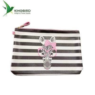 China Portable 2022 New Model Woman Portable Cosmetic Bag Leather Overnight Bags for sale