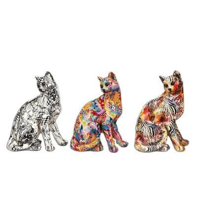 China 2021 Hot China Fashion Kawaii Souvenirs Decoration Resin Mini Cat Customized Europe For Resin Craft for sale