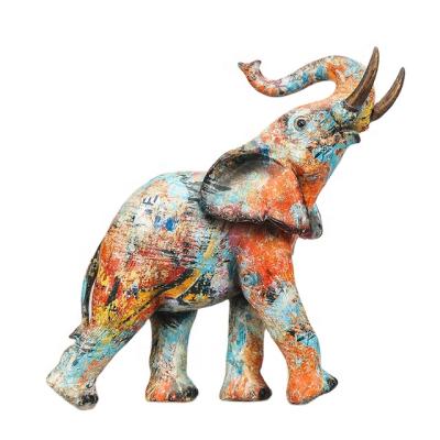 China Popular Modern Resin Art Style For Home Decor Accessories Fashion Elephant Art Decor 2021 HOT Figurine Interior Home Decorations for sale