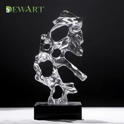 China Contemporary luxury clear crystal crystal movable epoxy resin water statue table decoration art clear space sculpture home decor for sale