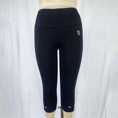 China Breathable High Quality Multi Color Women Jogging Sports Wear Exercise Capris Gaiters Butt Lift Yoga Pants for sale