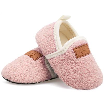 China Designer Toddler Slipper Kids Toddler Slippers Socks Slippers For Boys Girls Baby With Non-Slip Microfleece Sole Shoes Bedroom Home Slippers for sale