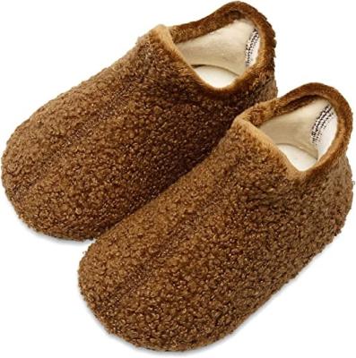 China Lightweight Anti-Slippery Indoor Baby Room Kids Toddler Sock Rubber Unique Home Shoes Slippers For Boys Girls yeezyy for sale