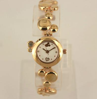 China 2013 Water Resistant Lady Bracelet Watch for sale