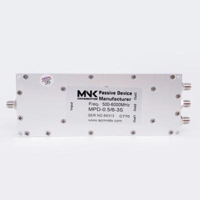 China Hot 500-6000MHz 3 Way Power Splitter 0.5-6G 1 In 3 Microstrip Wilkinson Splitter Power Splitter Customization MPD-0.5/6-3S for sale