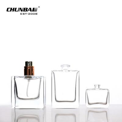 China Luxury Crystal Quartz Alibaba 10ml 50ml Arabian Bottle Vintage Refillable Perfume Perfume Blue Bottle Sprayer for sale