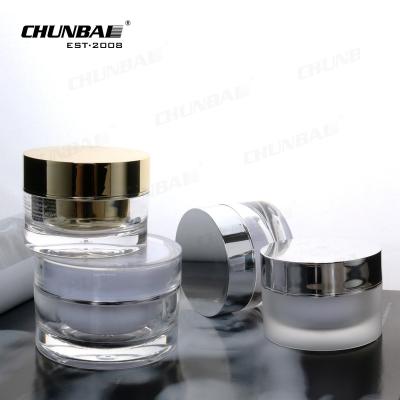 中国 Frosted Colorful Luxury Round Inner 10ml Powder Jars Double Wall Diamond 50g Cream Jar Acrylic With Sliver Top 販売のため