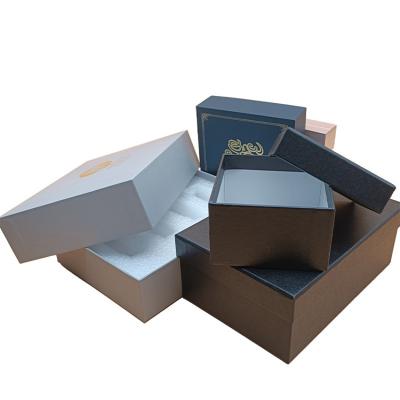 China Small Size Recyclable Black Mutli Sock Candy Jewelry Packing Case White Gift Box Kraft Paper Box for sale