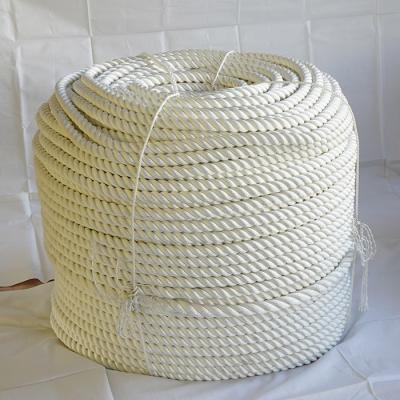 China Multi Colors 3 Strand 4mm-60mm High Quality Nylon Polyamide Twisted Fiber Rope for sale