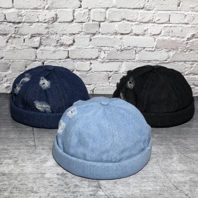 China COMMON Wholesale Custom High Quality Vintage Washed Blue Denim Visorless Docker Hat, Leather Strap Embroidery Logo Brimless Cap for sale