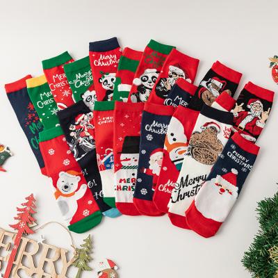 China Wholesale Christmas Atmosphere Custom Christmas Women Fashion Christmas Santa Deer Jacquard Tube Combed Cotton High Crew Socks for sale