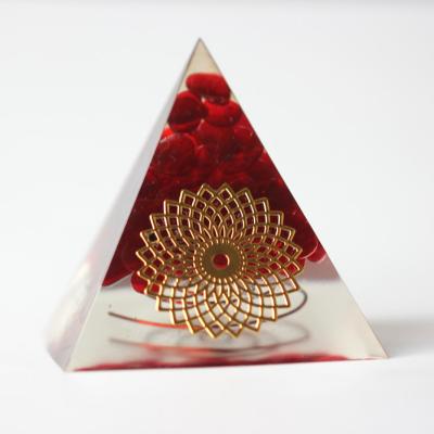 China Wholesale Chakra Pyramid Stones Healing Crystals Pyramids China Orgone Crystal Pyramids for sale