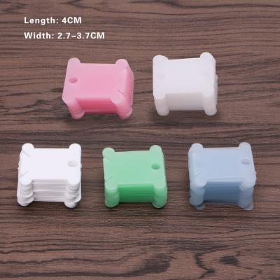 China Europe 100Pcs/Pack Plastic Embroidery Floss Thread Bobbin Cross Stitch Storage Holder for sale