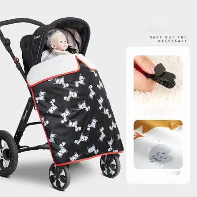 China Double Layers PORTABLE Super Soft Sherpa Blanket Customized Baby Carriage Blanket Blanket for sale