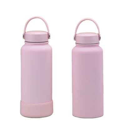 China Solid Color PORTABLE Vacuum Insulated Cup 304 Stainless Steel Vacuum Cup Large Capacity Water Bottle for sale