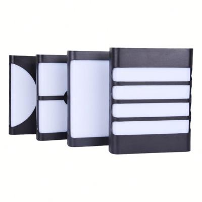 China Exterior Aluminum Polycarbonate 20W Marine Led Exterior Bulkhead Bulk Head Wall Light for sale