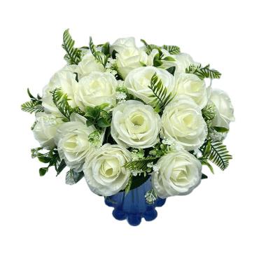 China Eco-friendly Wholesale Products Home Decoration Rose Flower Bunch Natural Artificial Flower Bouquet for sale