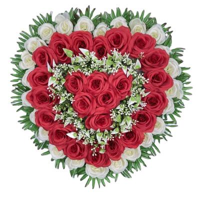 China Fashion Wedding Decoration Big Heart Shape Artificial Flower Eco-friendly High Quality Romantic Garland TX0004-2 for sale