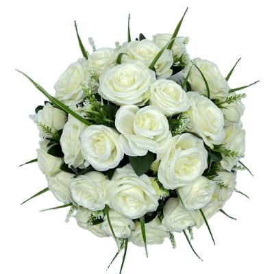 China PH-021 Eco-friendly Wholesale Luxury Banquet 28 White Rose Flower Ball Centerpiece Table For Wedding for sale