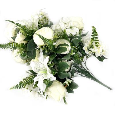 China 2021 Party Wedding Decor Fashion Artificial Flowers Eco-friendly Popular New Designed Home Bunches for sale