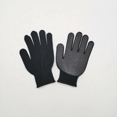 China Comfortable and flexible 22-24cm gray/black pvc dot beads cotton yarn non-slip and wear-resistant small gloves for sale