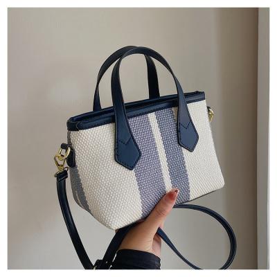 China And high quality high quality contrasting fashionable canvas striped women cross - body bag for sale