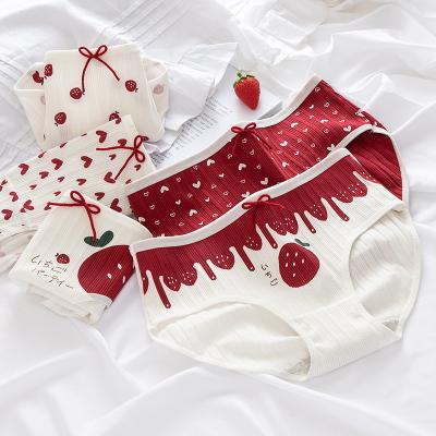 China XuanLing Breathable Love and Strawberry Printed Panties Cotton Full Coverage Underwear Ladies Breathable Panties Bikini for sale