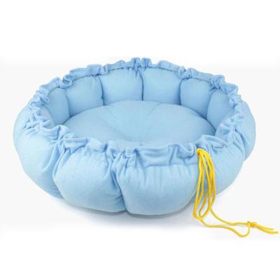 China Ultra Soft Washable Dog Cushion Stocked Cat Bed Pet Beds Warm Closed Cat House Small for sale