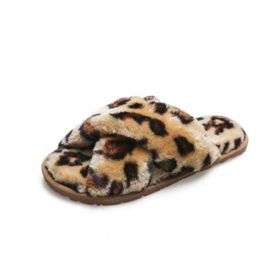 China Cheap Fashion Trend Faux Fur Slides Custom Fur Slides Fur Slides Express Shipping for sale